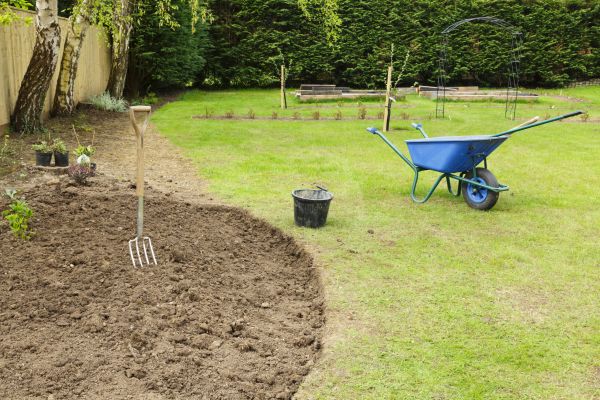 Cost of Pool Prep Yard Leveling in Saint George