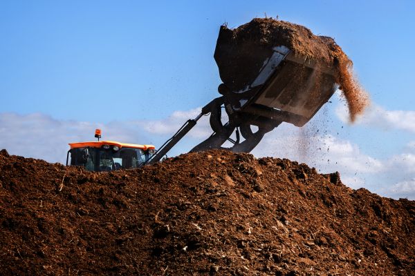Cost of Dirt Spreading in Saint George
